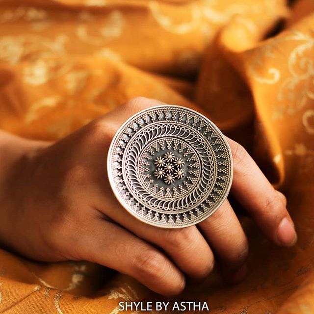 Tattva Intricate Concentric Classic Ring