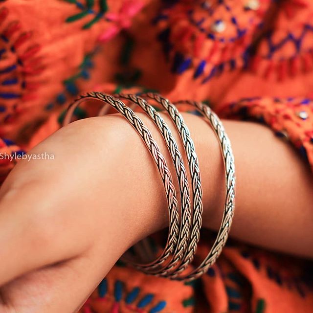 Adya Braid Knot Bangles