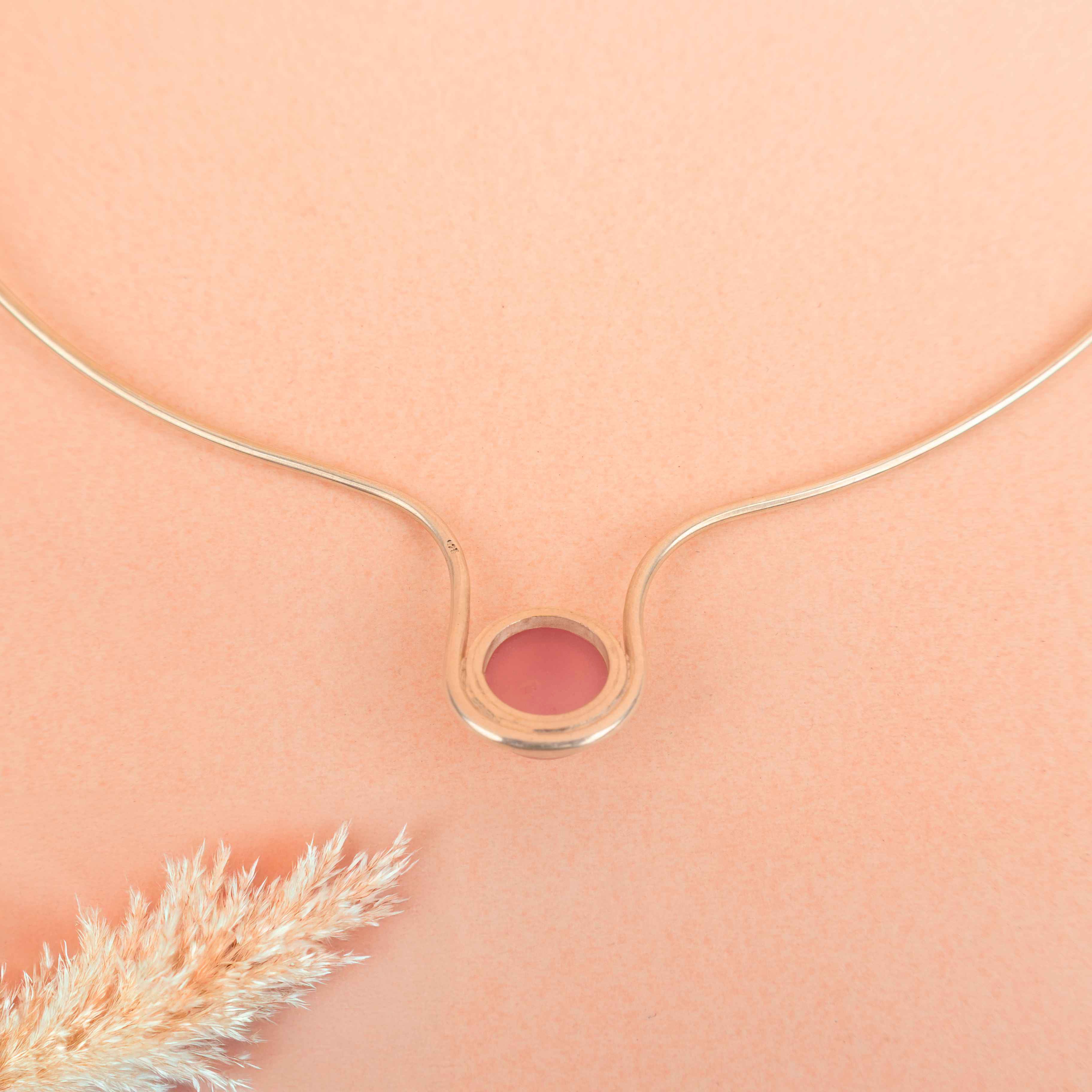 Adya Ethereal Blush Curve Hasli Necklace