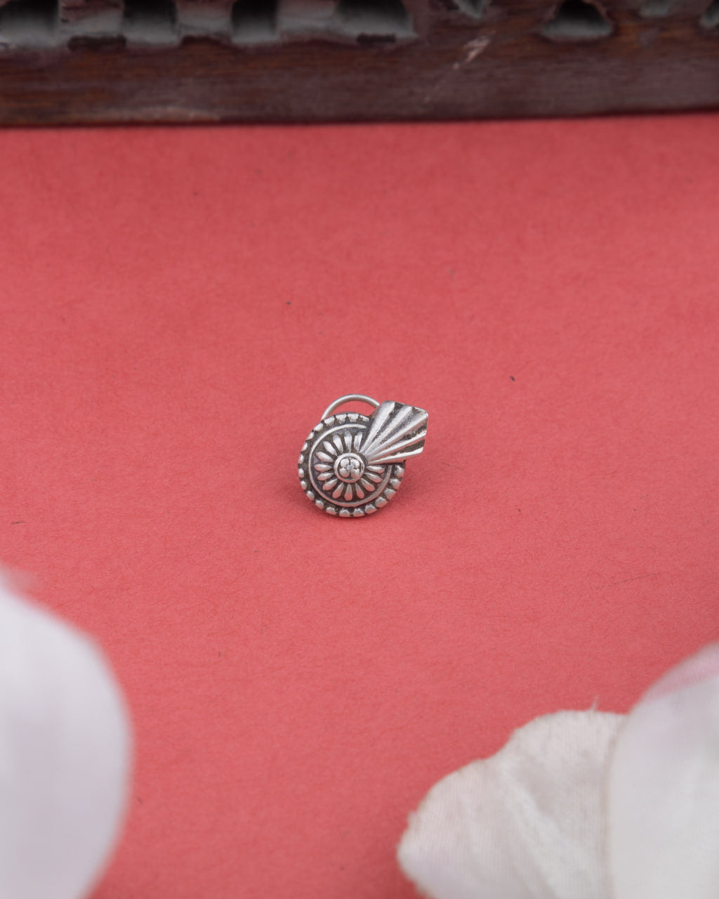 Adya Intricate Embossed Nose Ring