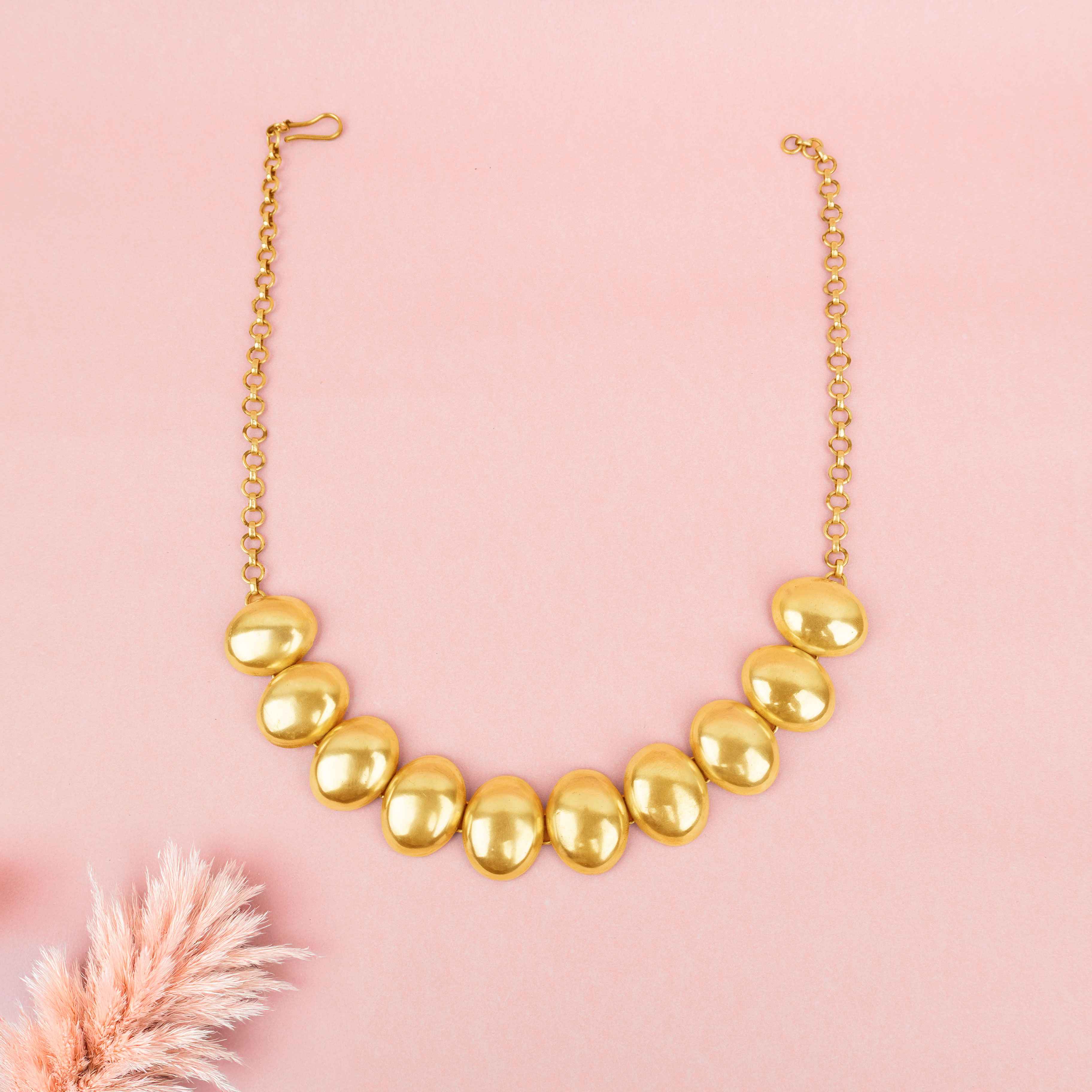 Adya Matte Oval Sequence Choker