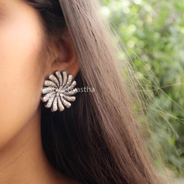Adya Matte Spiral Studs