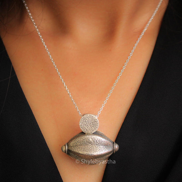 Adya Quirky Pendant