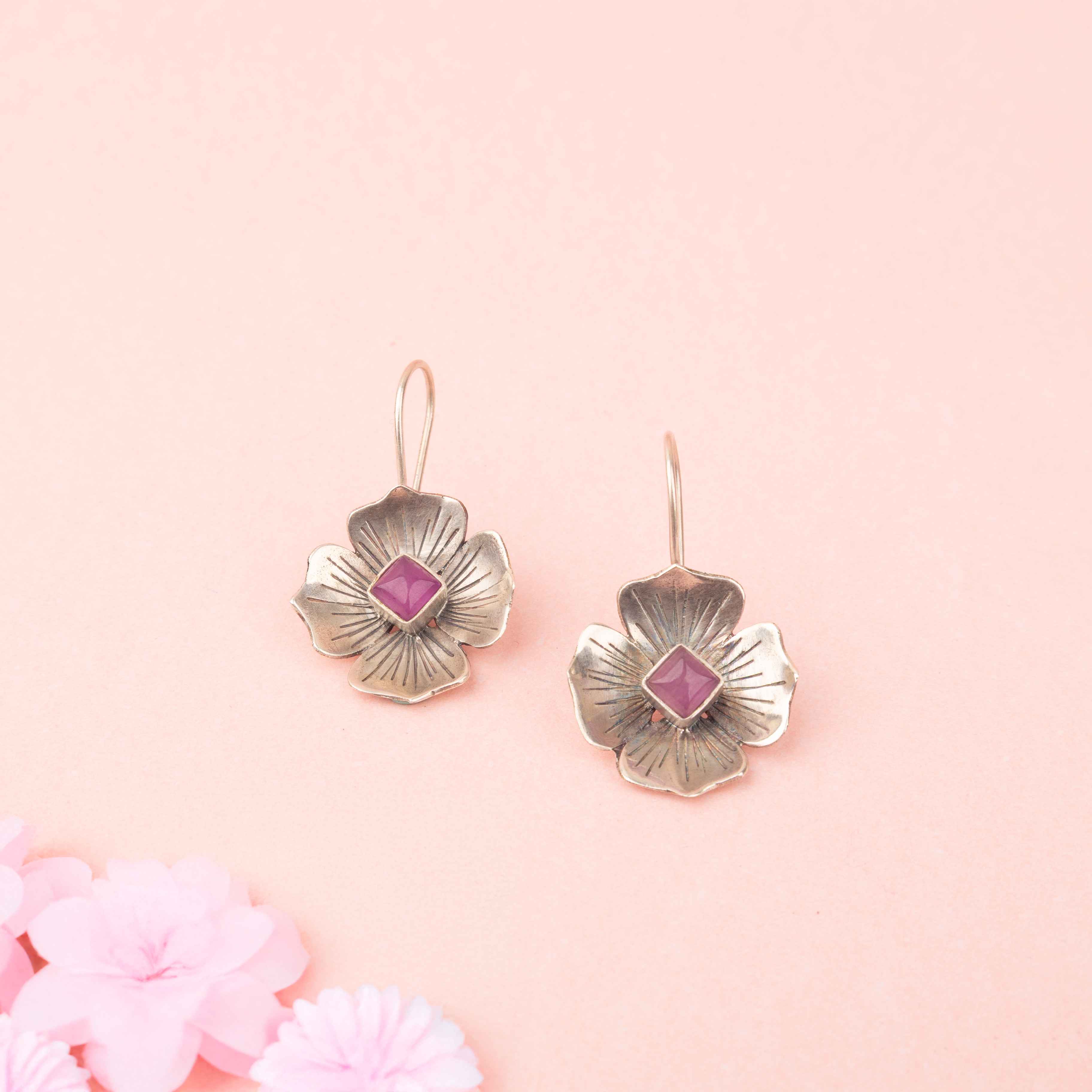 Adya Blush Bloom Flower Drop Necklace set