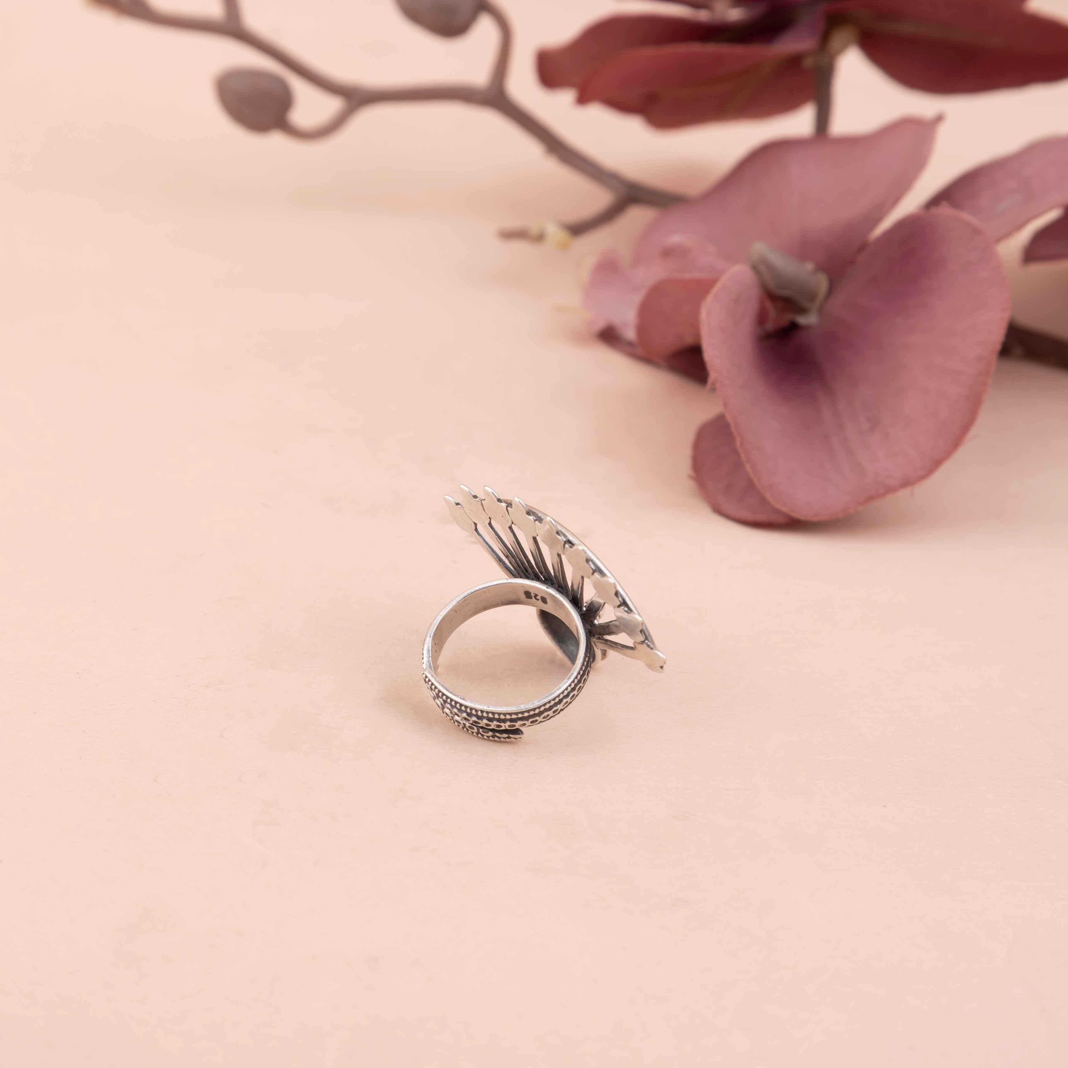 Adya Fine Pankhi Ring