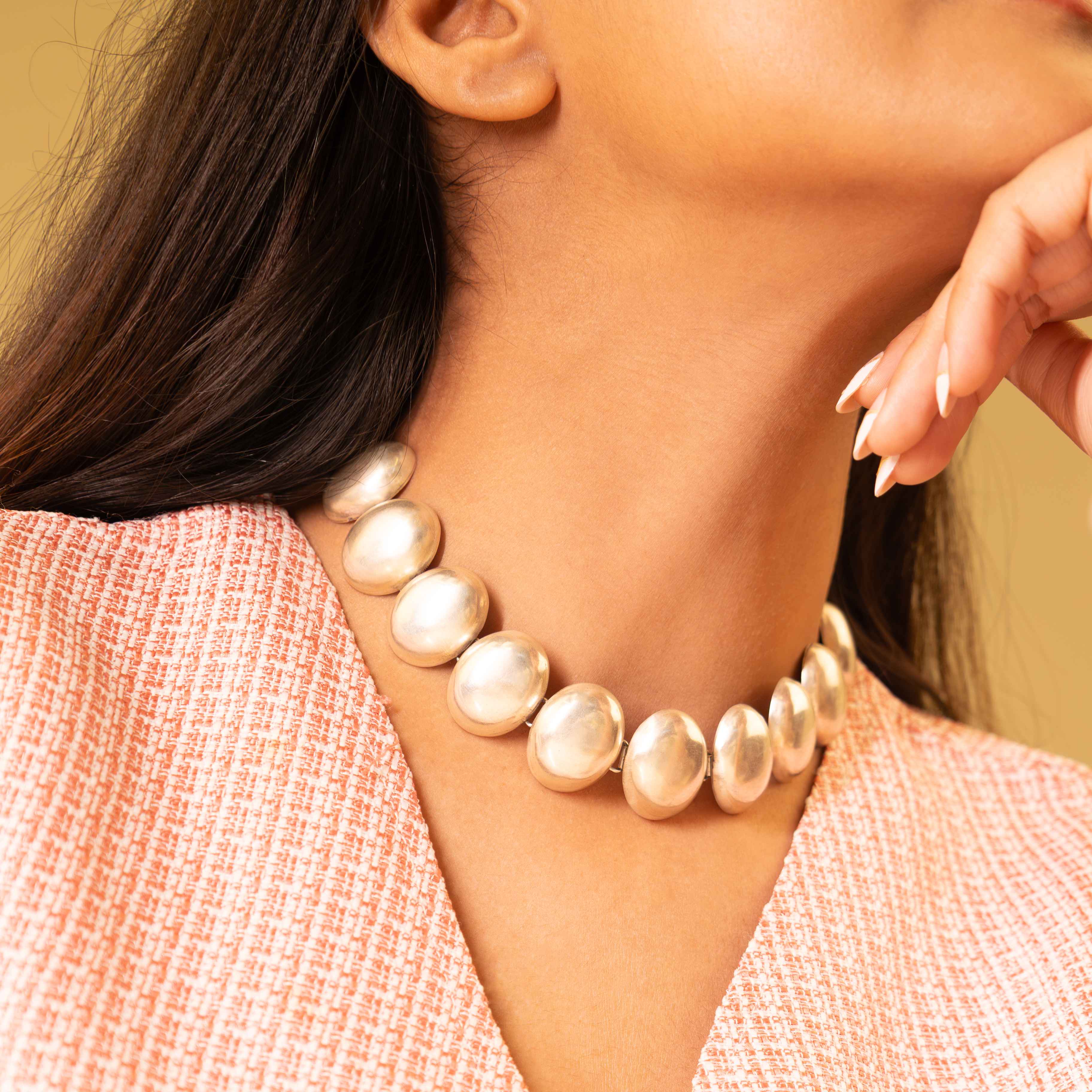 Adya Matte Oval Sequence Choker Set