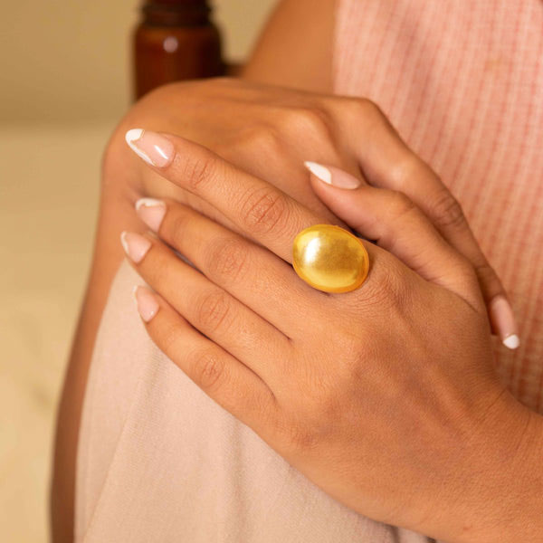 Adya Matte Oval Classic Ring