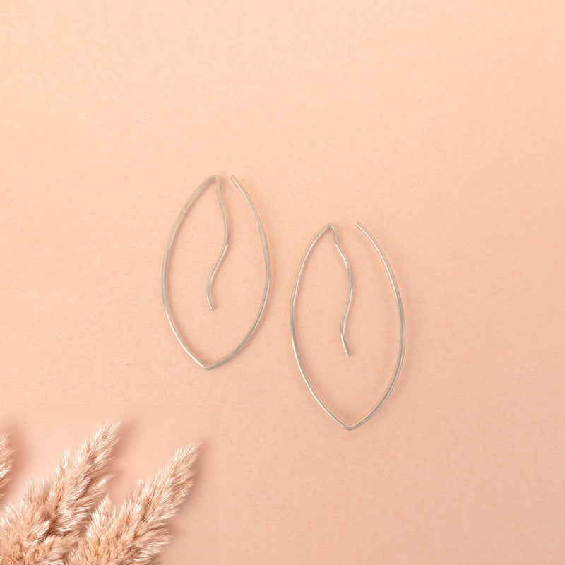 Adya Minimal Leafline Hoops
