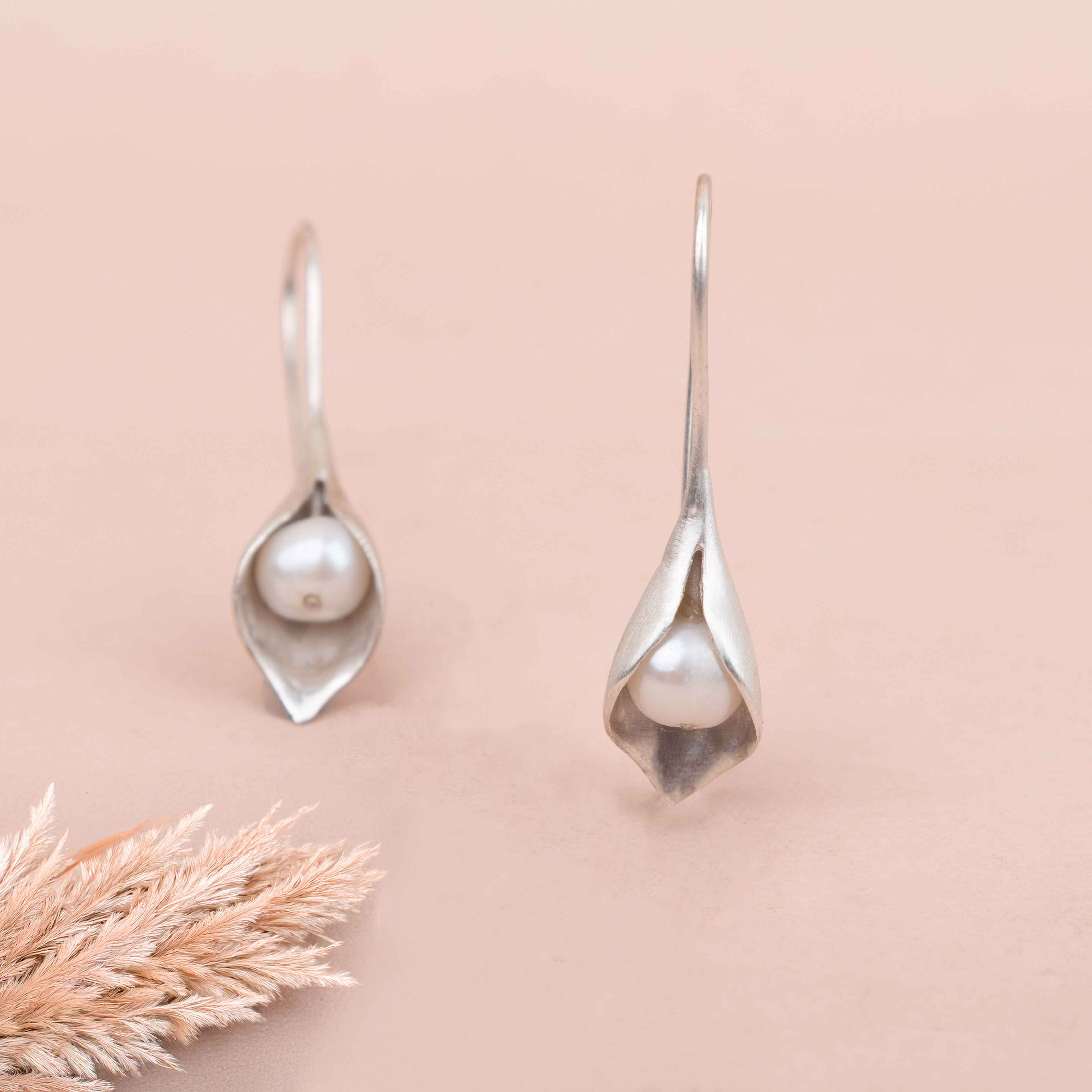 Adya Pearl Embrace Necklace Earring Ring Set