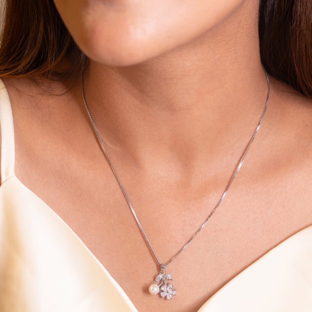 Adya Soft Bloom Pearl Necklace