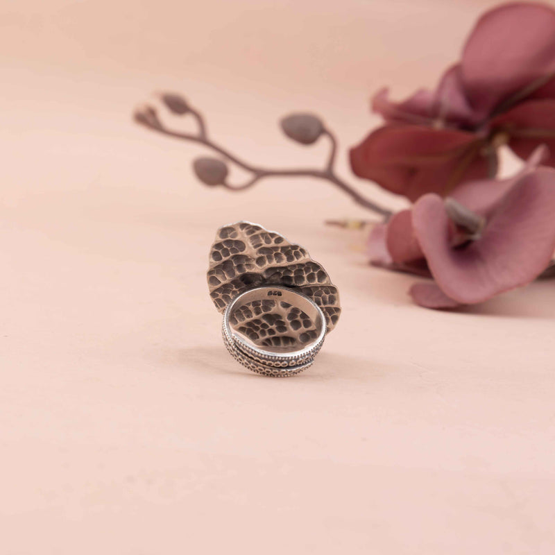 Adya Sookha Patta Ring
