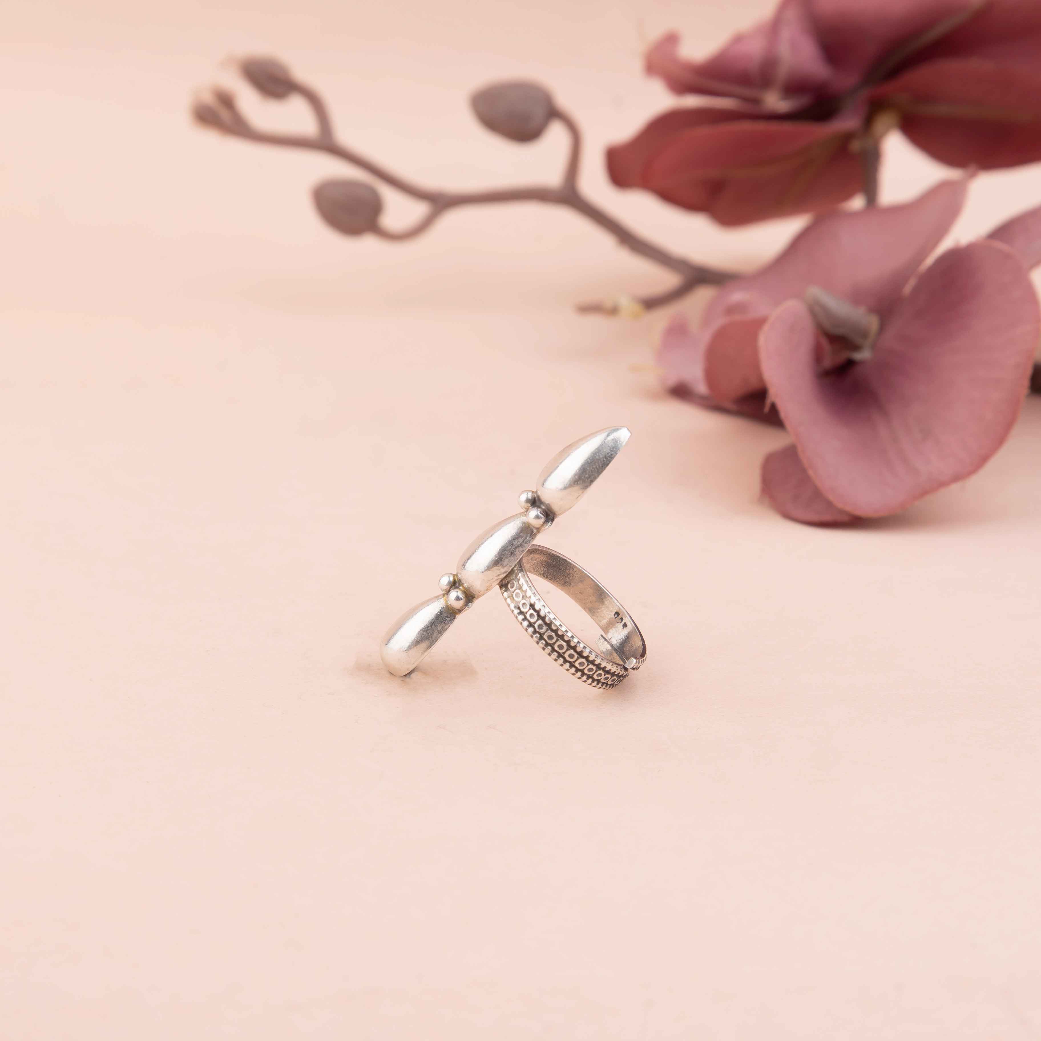 Adya Statement Boond Ring