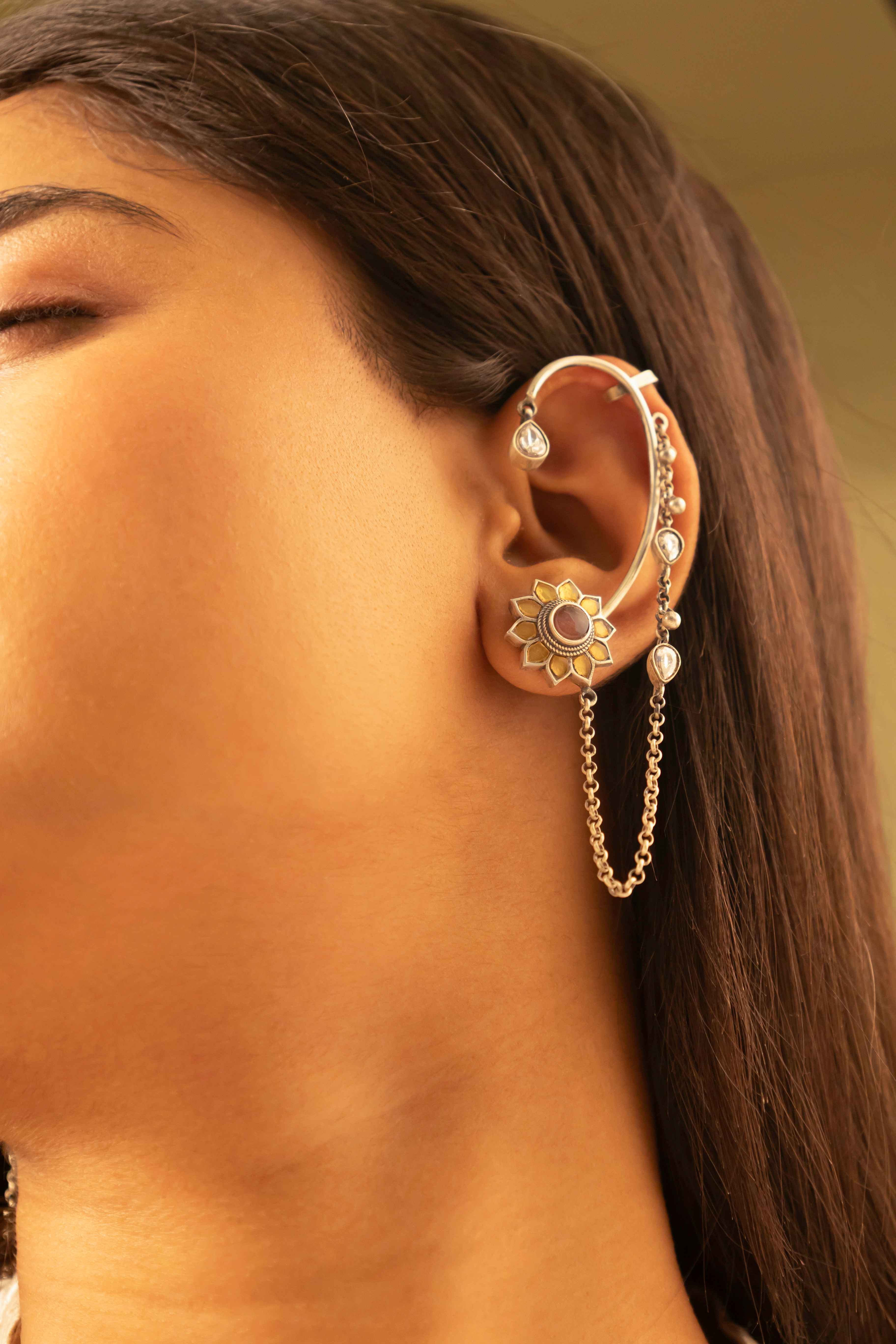Adya Sunflower Motif Kundan Drop Earcuff