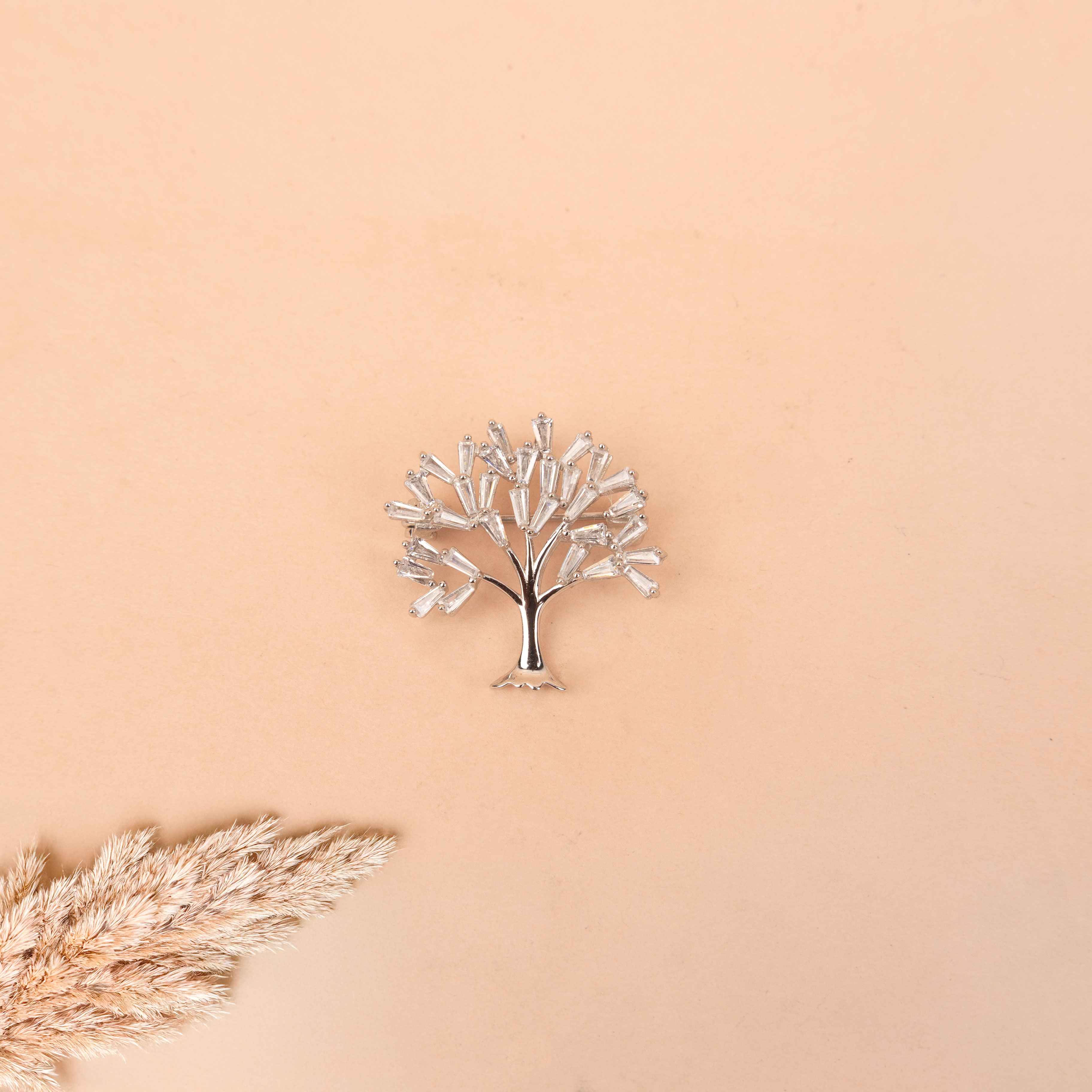 Adya White Kalpavraksh Brooch cum Pendant