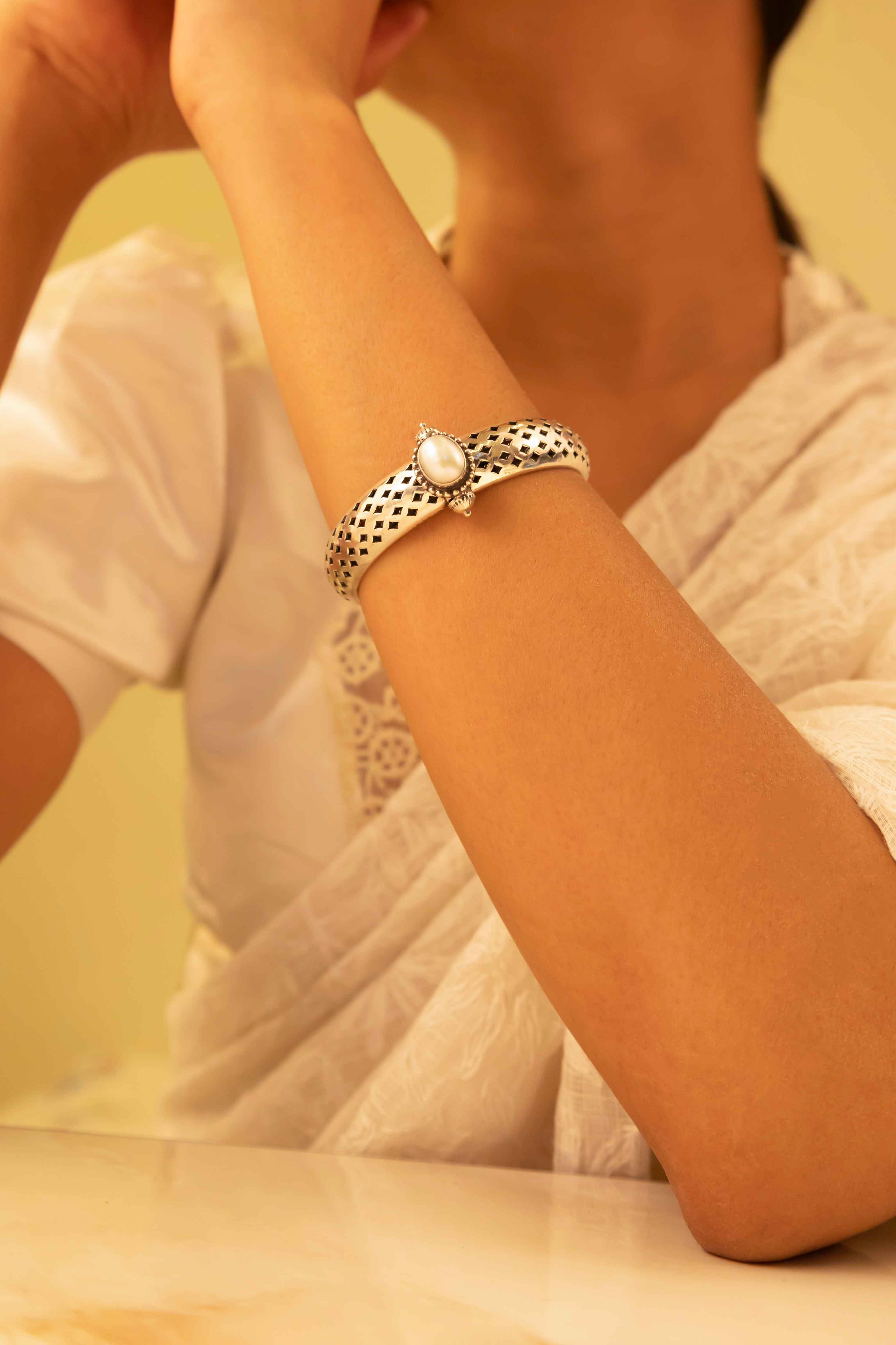 Adya Carved Pearl Embossed Classic Kada