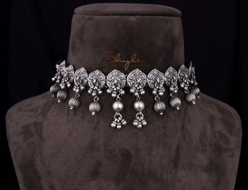 92.5 sterling silver Anvaya Detailed Rawa Ghughri Necklace, view 3