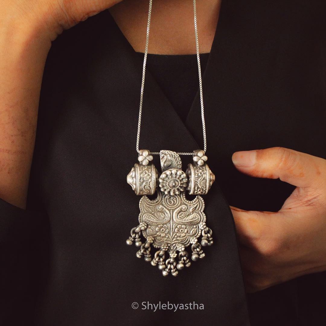 Anvaya Dual Peacock Antique Pendant