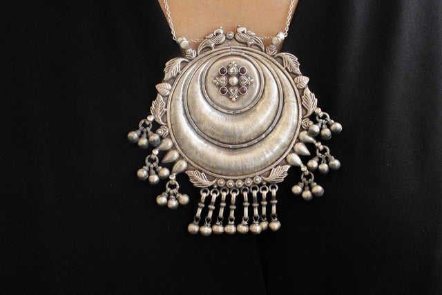 Anvaya Jaipuri Art Pendant