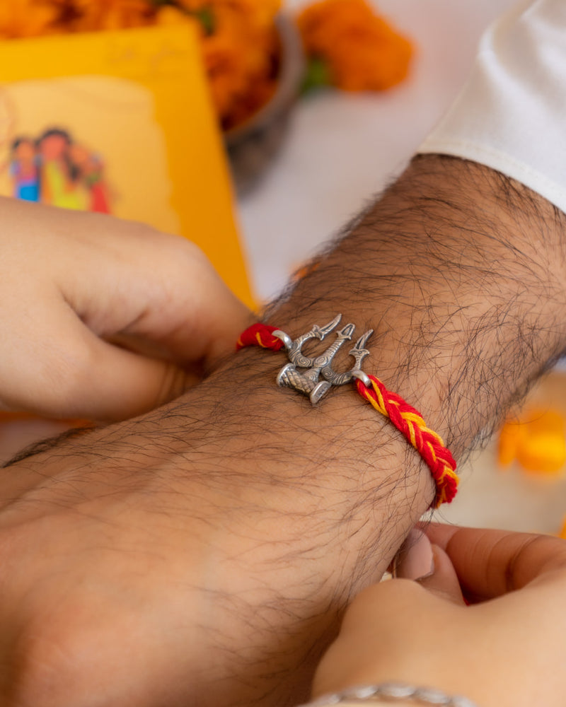 925 pure silver Shiva trishul rakhi, alternate view