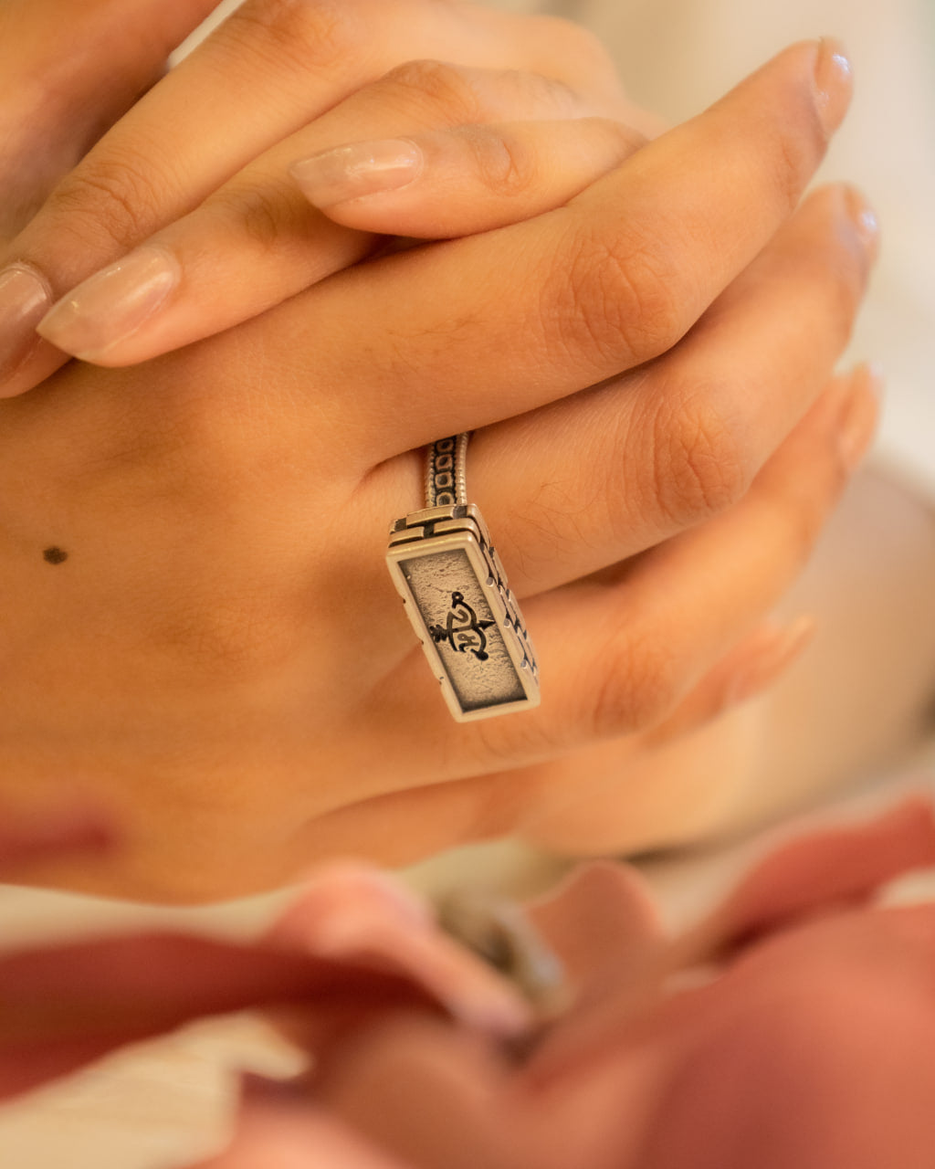 Anvaya Shri Ram Brick Auspicious Ring