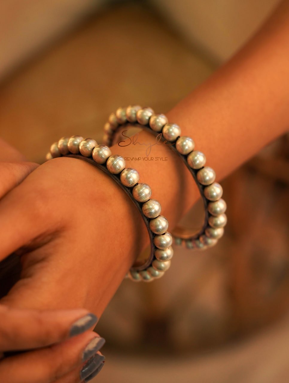 Anvaya Timeless Ball Kada