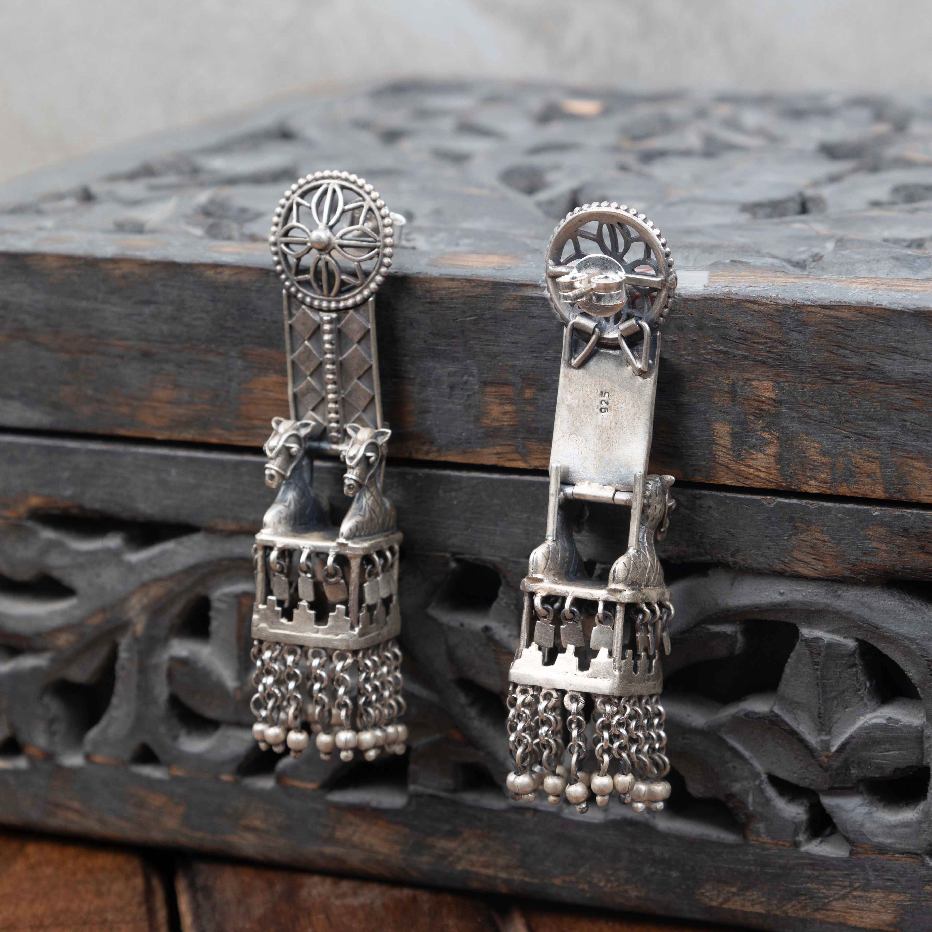 Anvaya Horse Rath Statement Jhumka