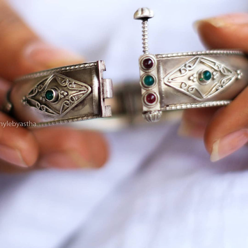 Embossed Matte Finish Multi Stone Bracelet Kada