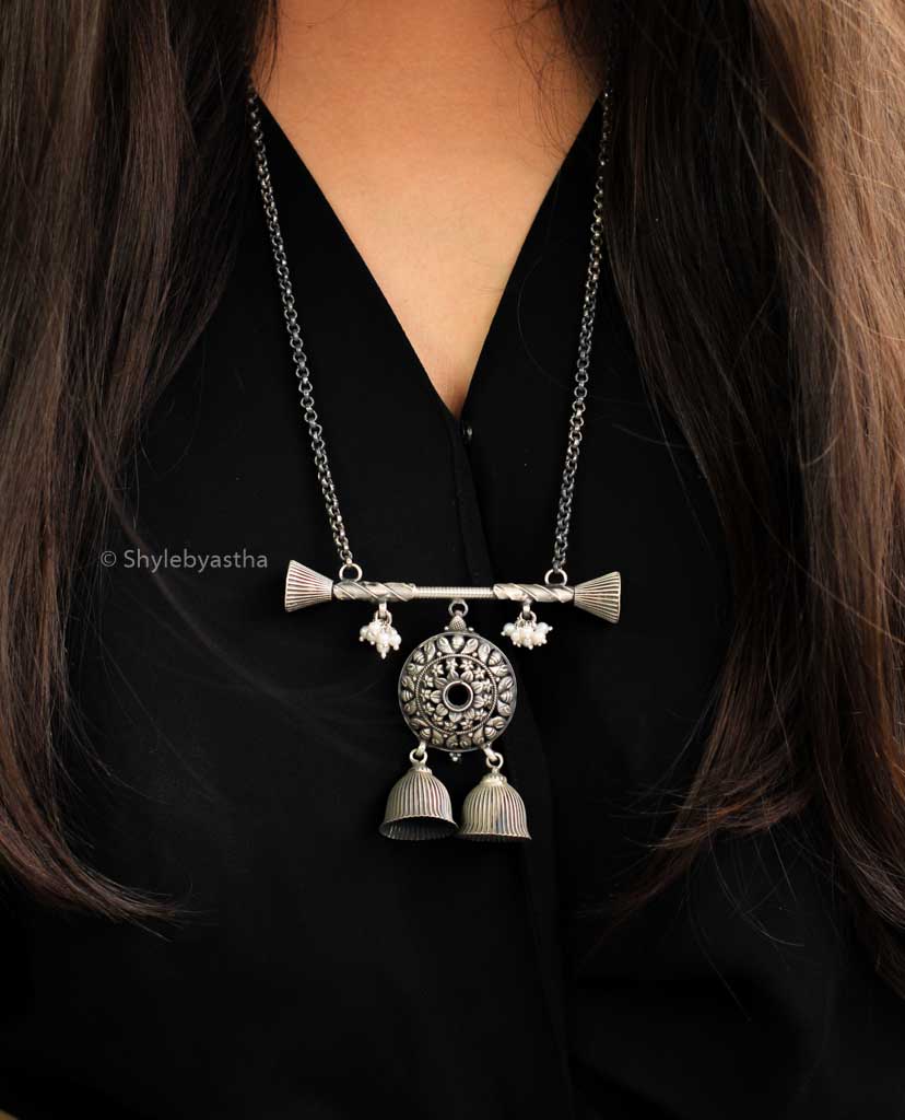 Mizoya Quirky Necklace