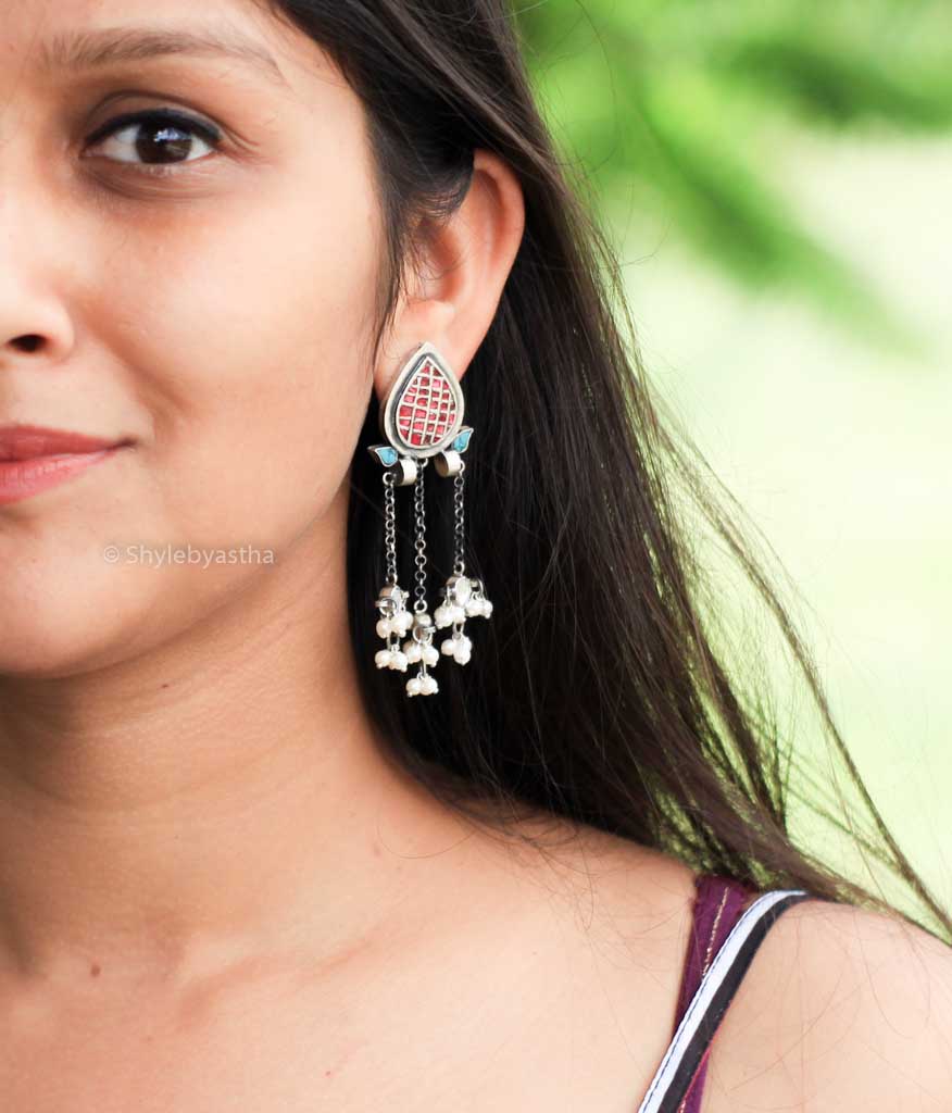 Tattva Kundan Danglers