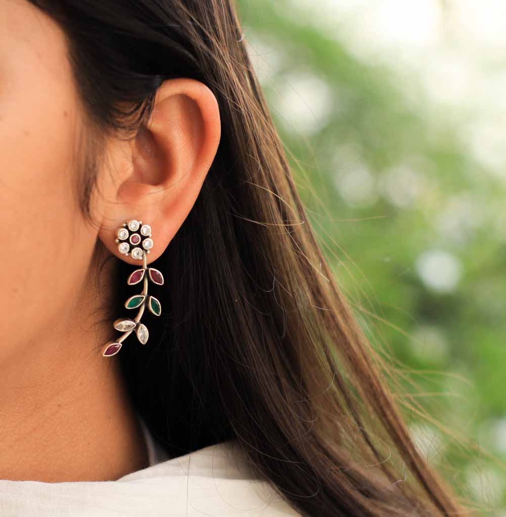 Essence Petal Studs