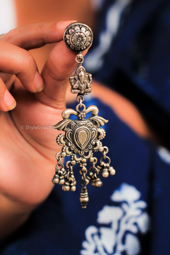 Dulari Ghughri Layered Ganesha Earrings