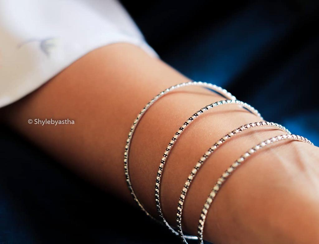 Adya Fine Bangles Pair