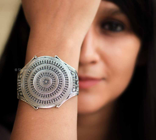 Anvaya Concentric Classic Kada