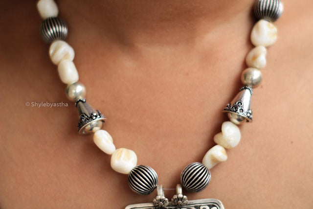 Anvaya Ganesha Pearl Necklace