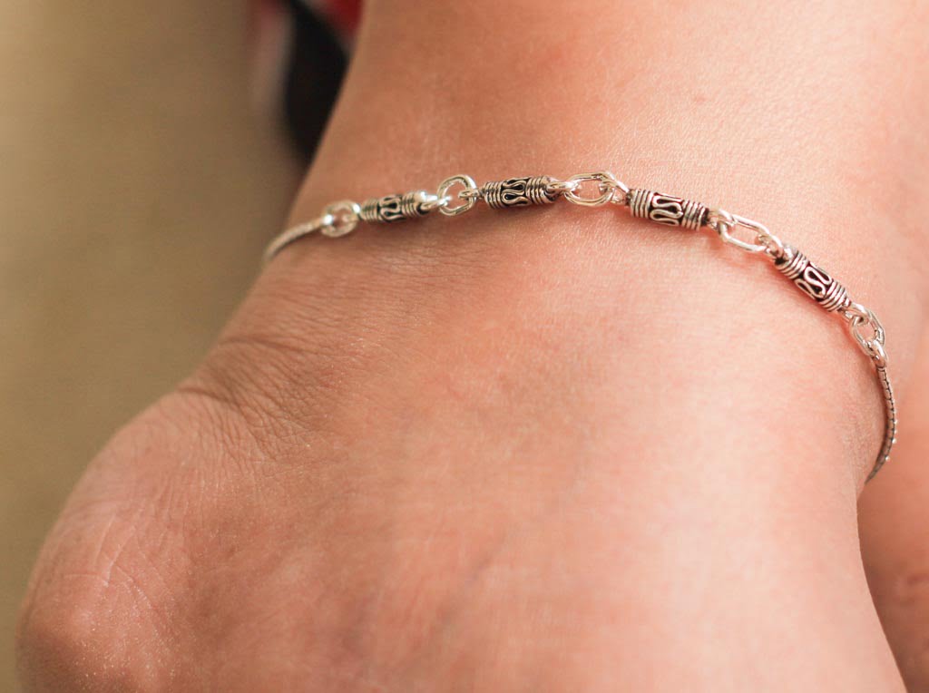 Adya Mini Cylindrical Anklets