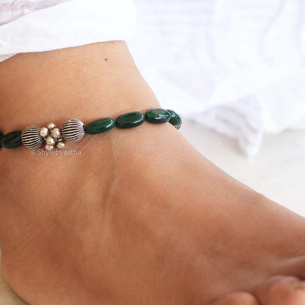 Essence Classic Anklet