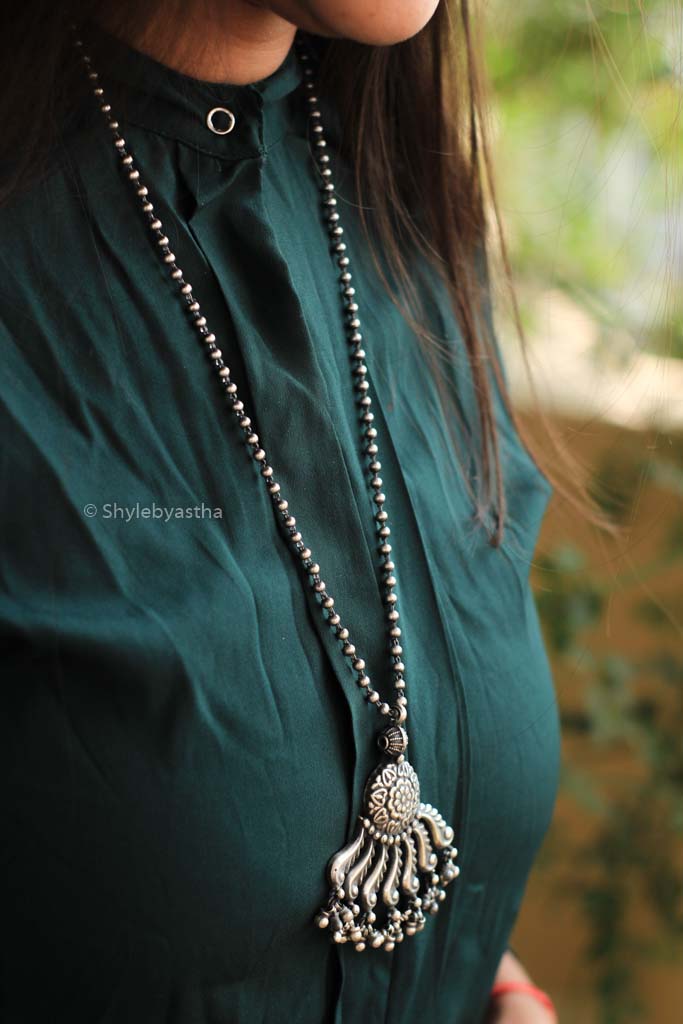 Mizoya Embossed Ghughri Necklace