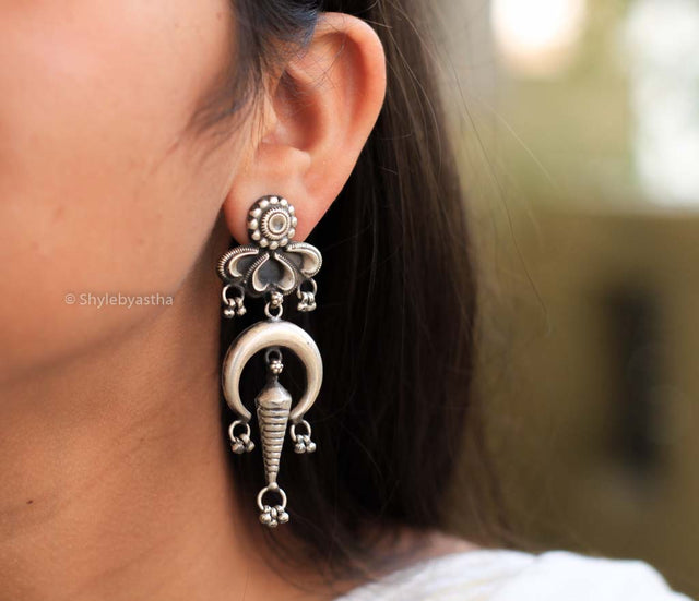 Mizoya Quirky Earrings