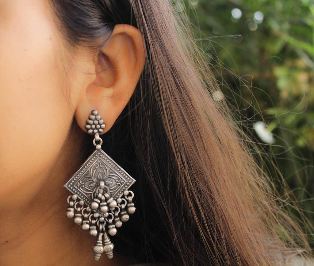Dulari Embossed Ghunghroo Art Earrings