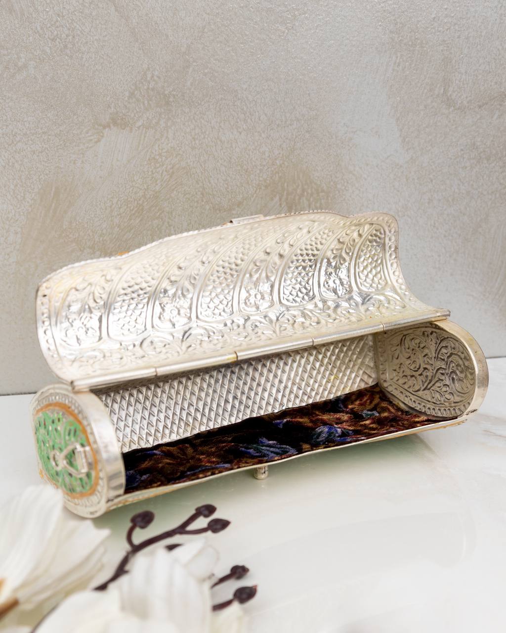 Dulari Shaahi Baarat Meenakari Chitai Statement Purse