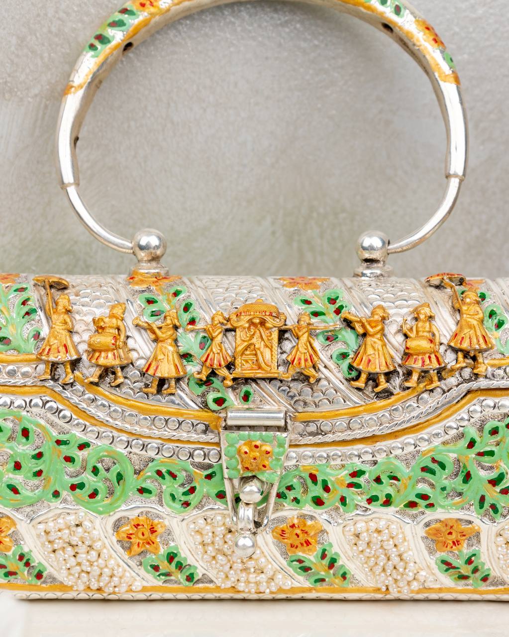 Dulari Shaahi Baarat Meenakari Chitai Statement Purse