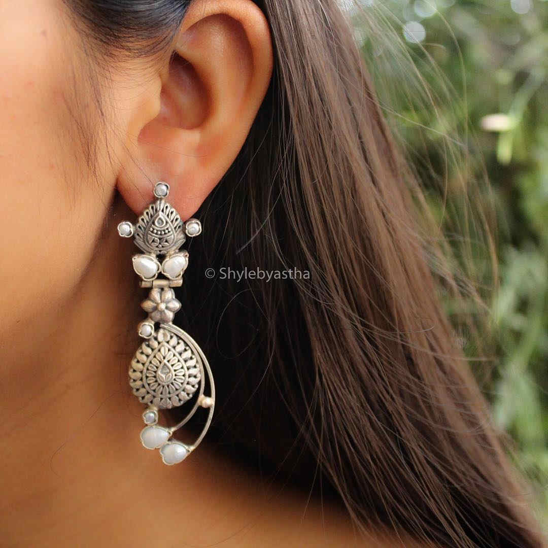 Essence Pearl Studded Danglers