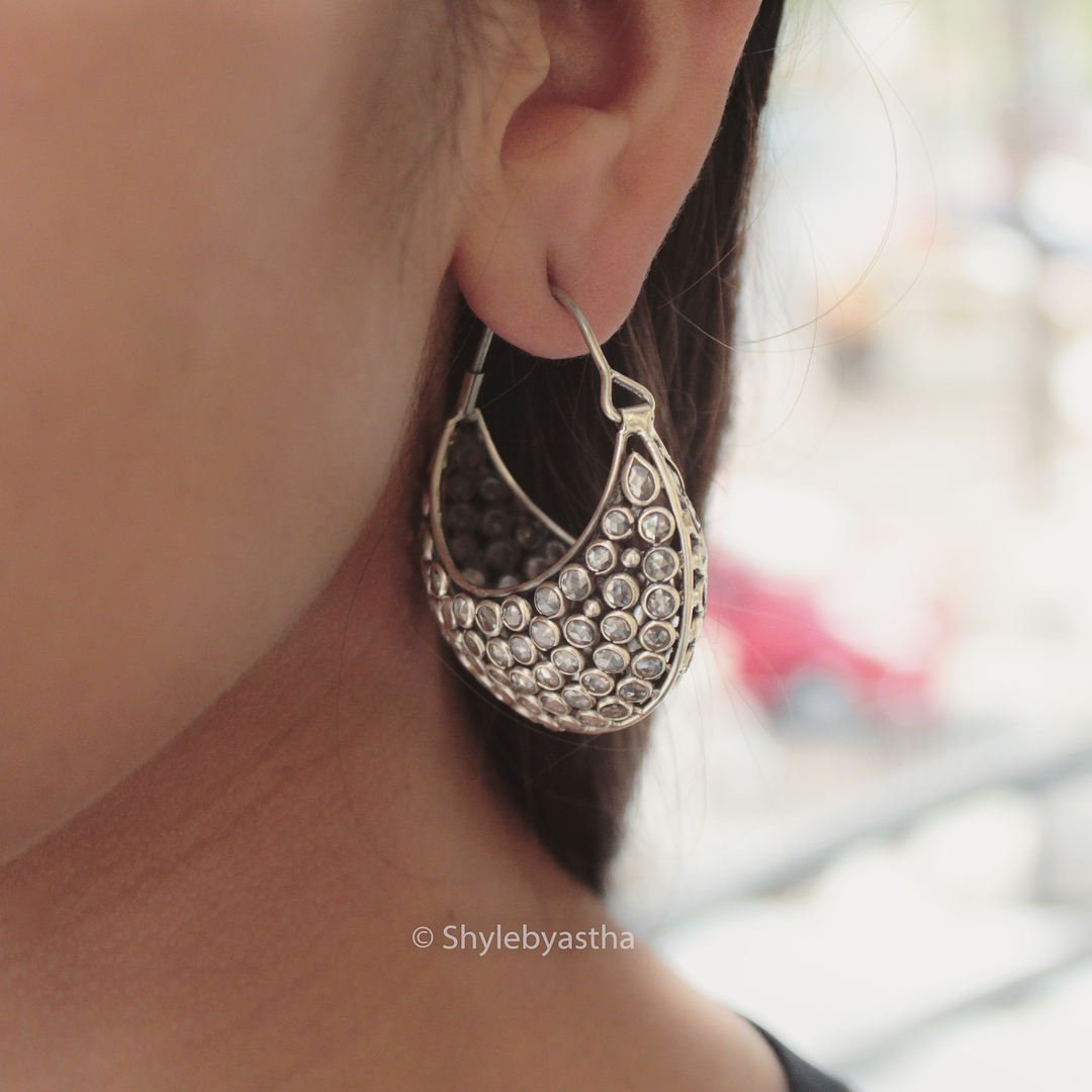 Essence Zircon Balis