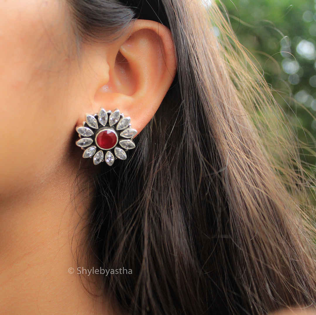 Essence Zircon Ruby Studded Pendant Set