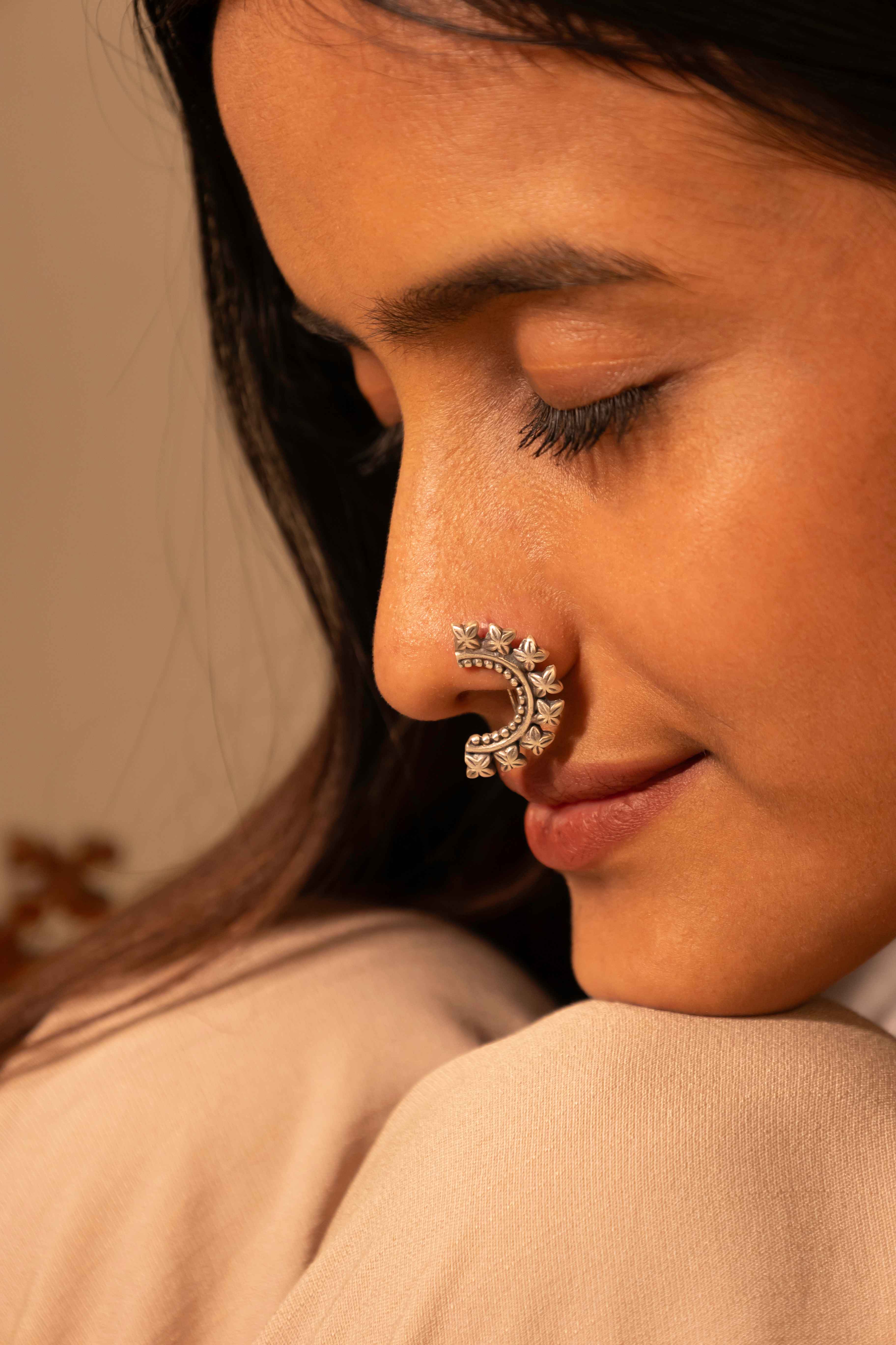 Mizoya Vintage Inspired Classic Pierced Nose Pin