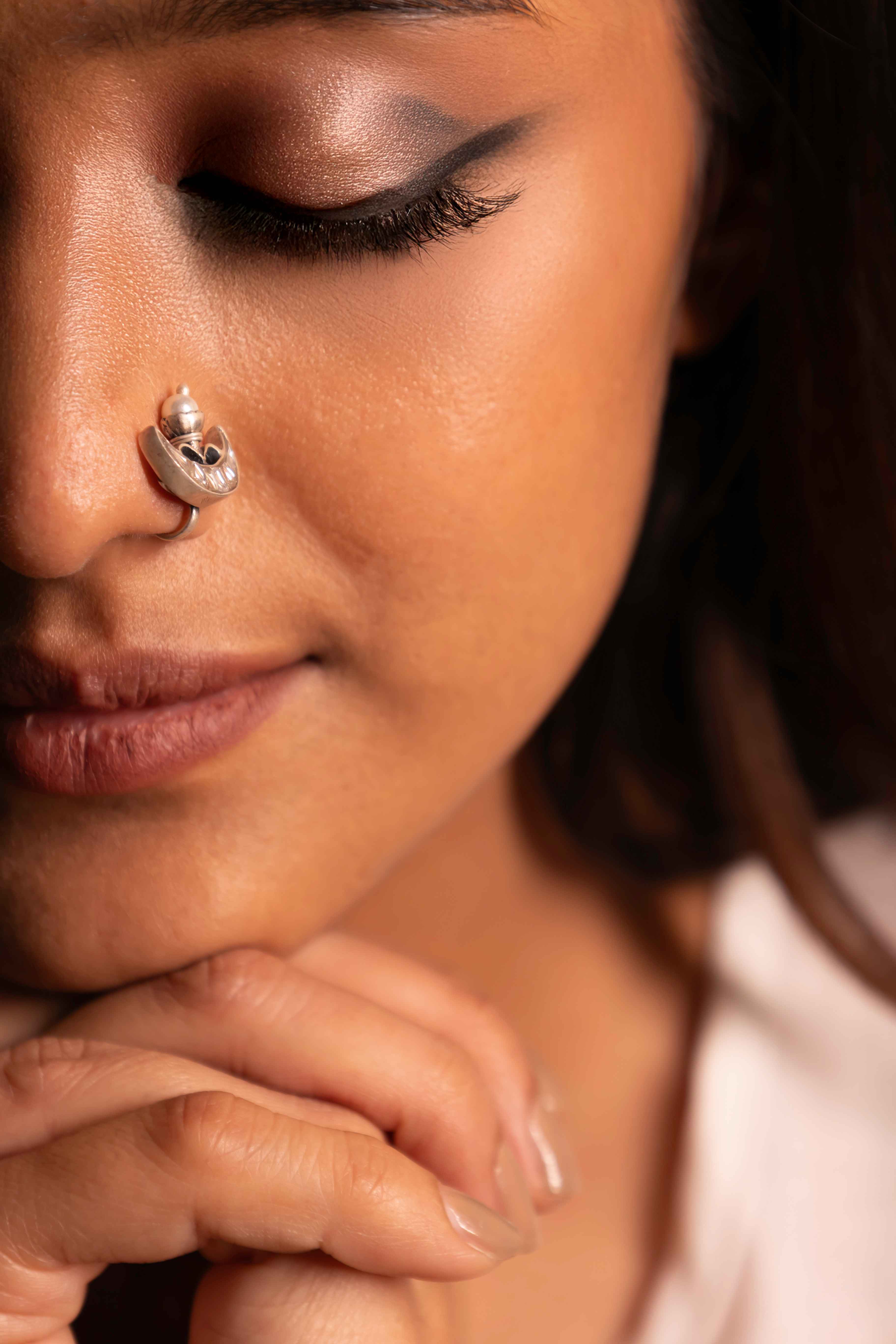 Essence Chaand Moti Non Pierced Nose Clip on