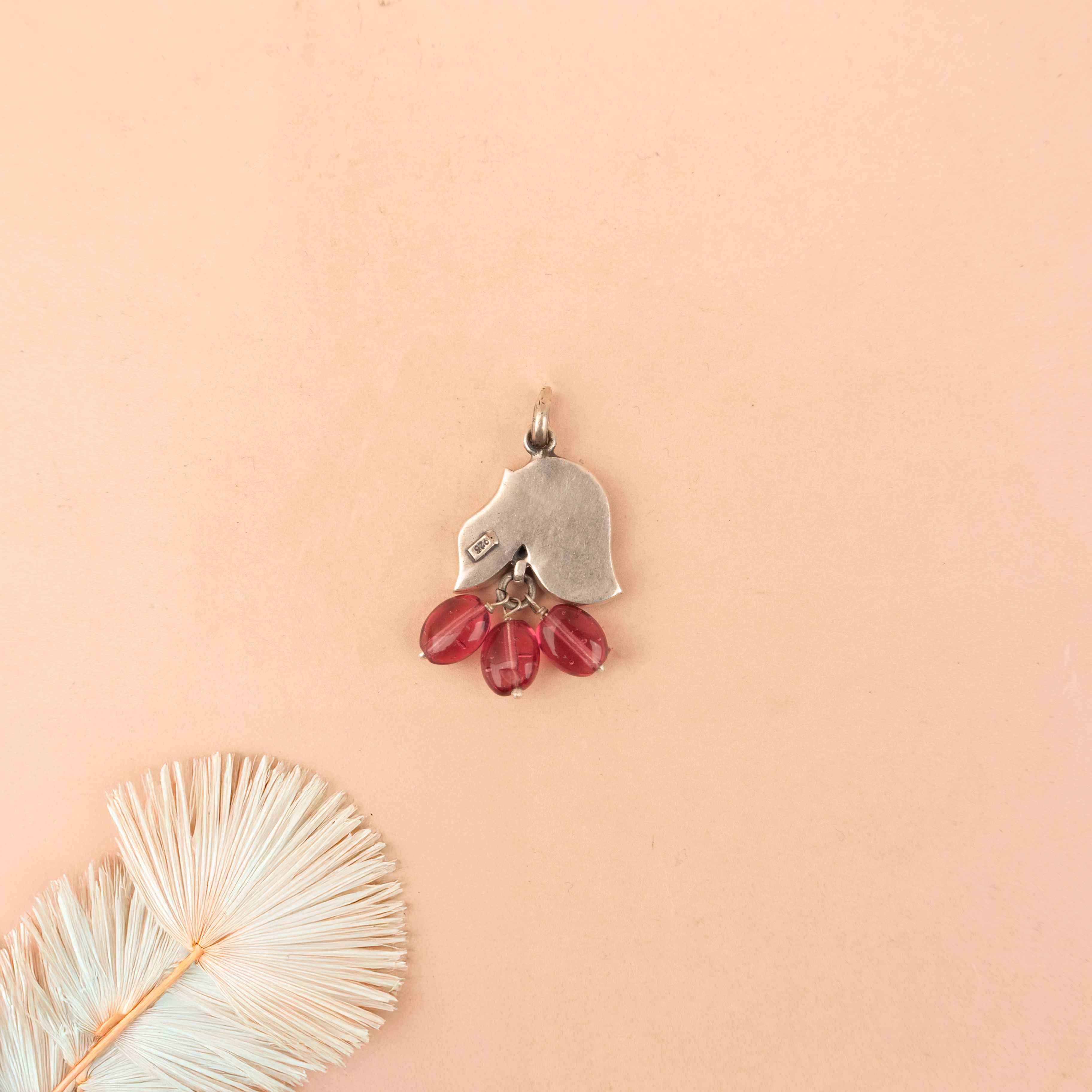 Essence Dual Leaf Kundan Pink Drop Pendant