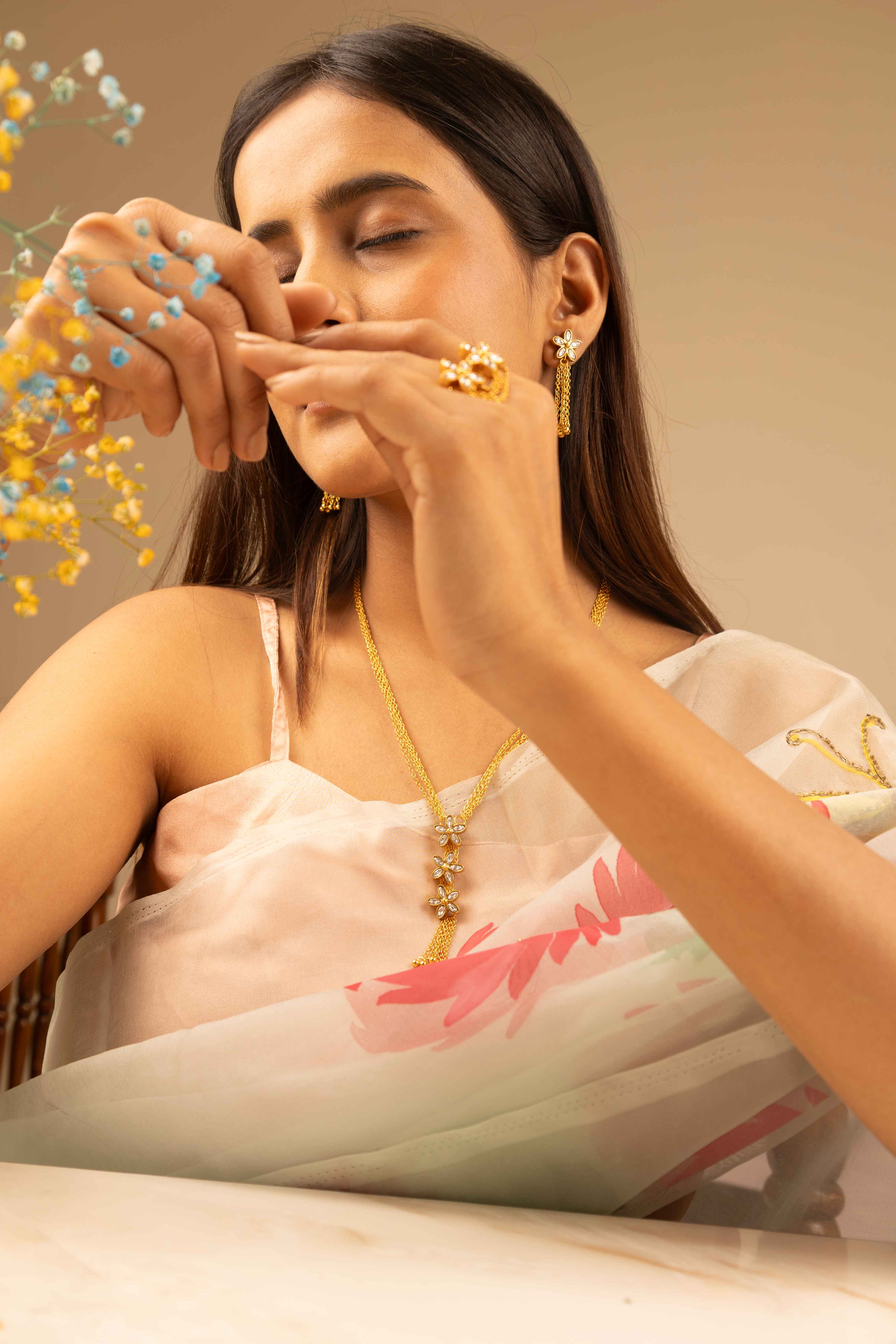 Essence Kundan Flower Sequence Chain Cluster Gold Plated Earring Ring Necklace Set