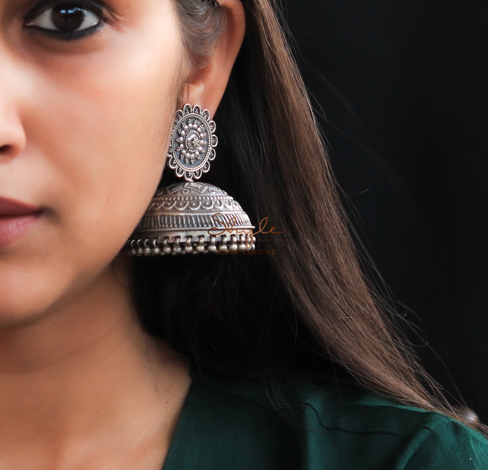 Tattva Classic Intricate Jhumka