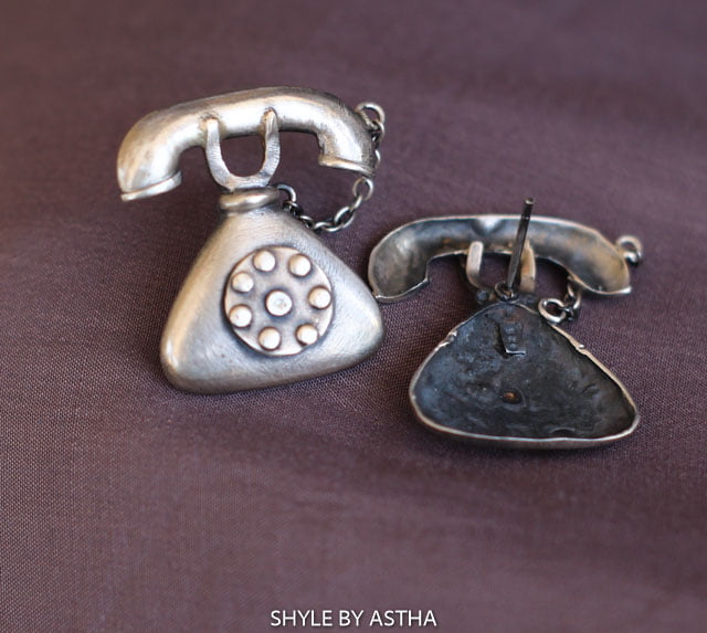 Mizoya Telephone Earrings